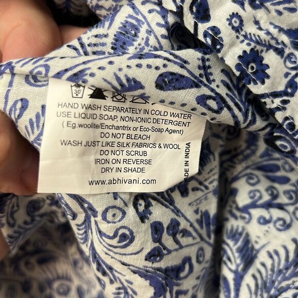 RAGA Man Blue and White Floral long sleeve button up shirt NWT size Medium - Picture 11 of 13